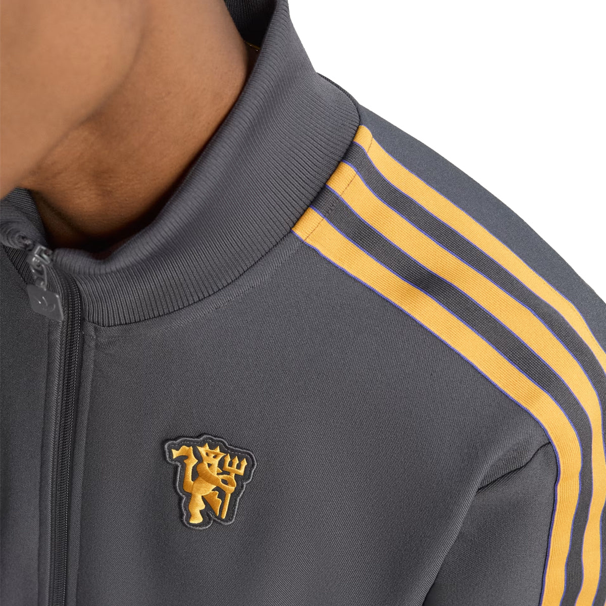 Adidas Manchester united Jacket