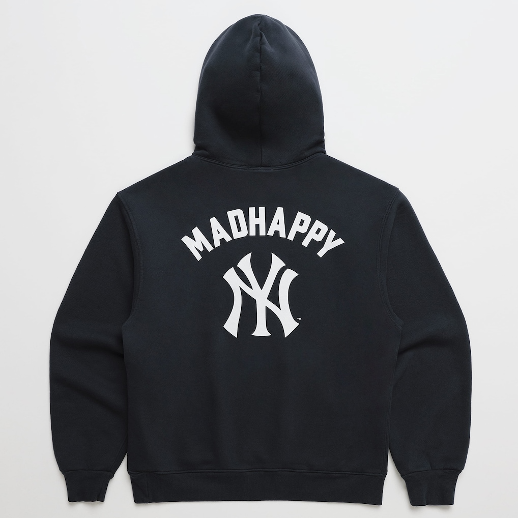 New-York-Yankees-Madhappy-Black-Fleece-Hoodiesss_87fc5fe1-2dcf-47cd-bac5-62e285c83f53